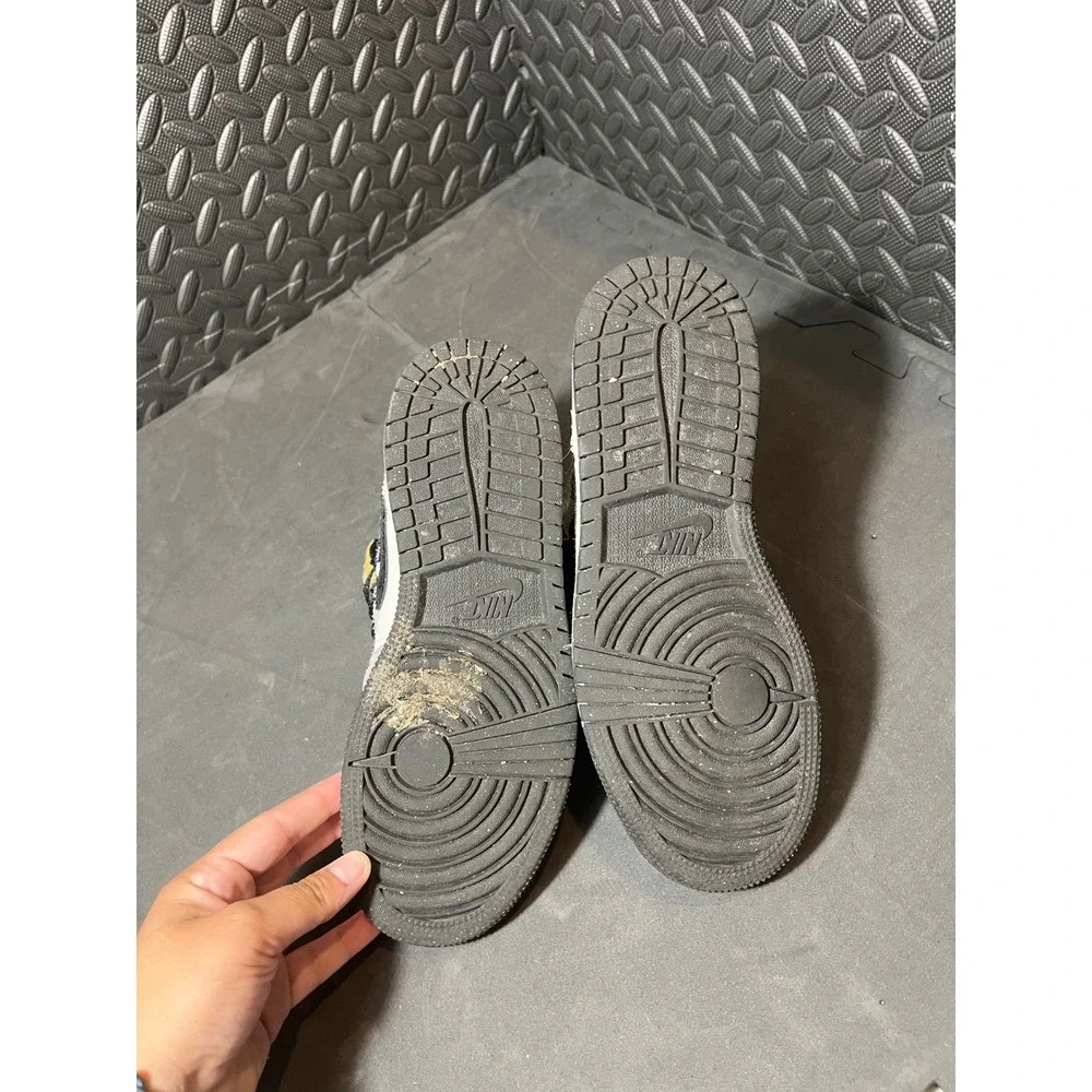 Jordan 1‎ Mid SE Craft Inside Out Tech Grey Youth 4.5Y Grey White FD9091-002